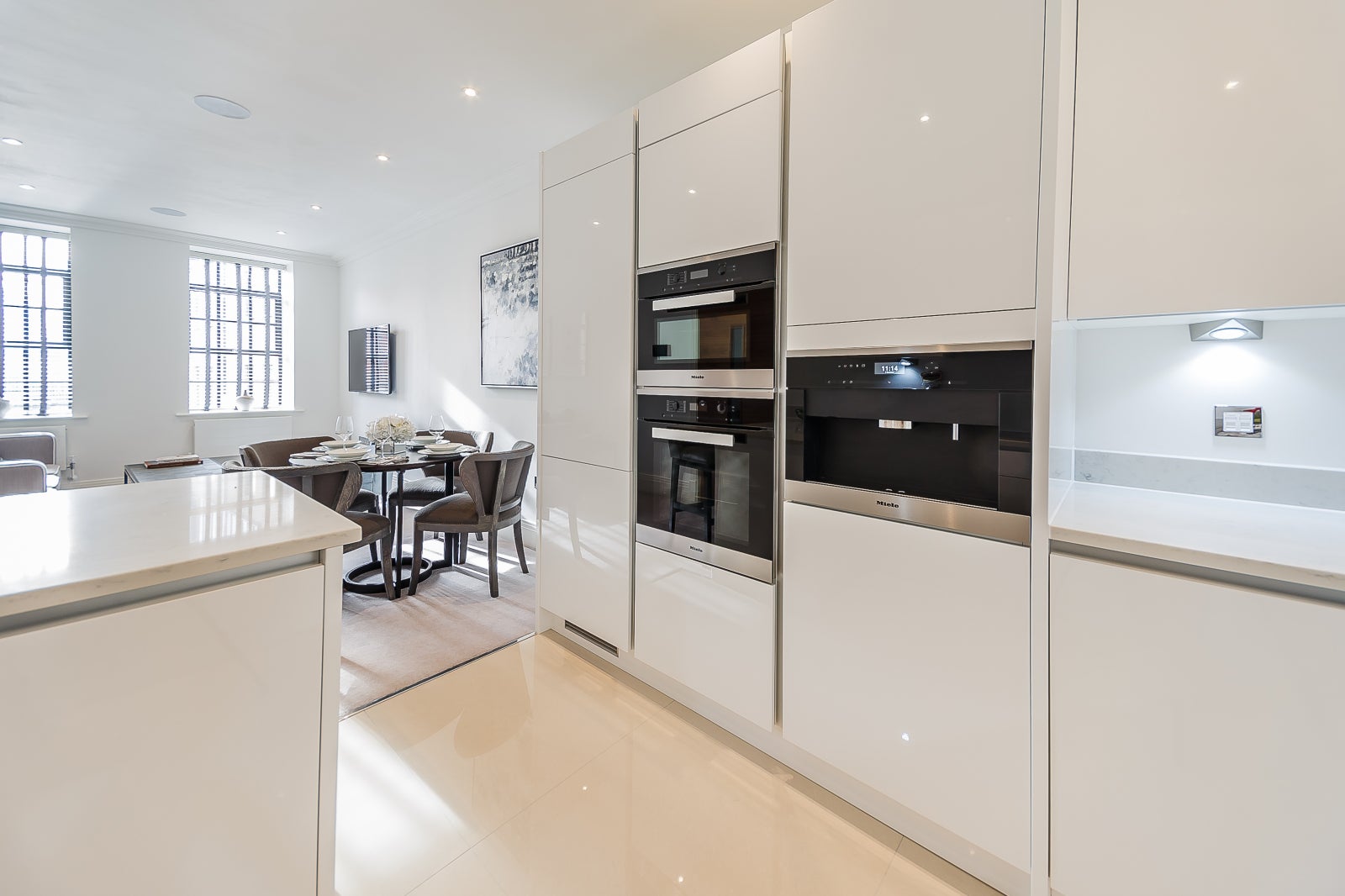 Flat Rainville Road in Greater London