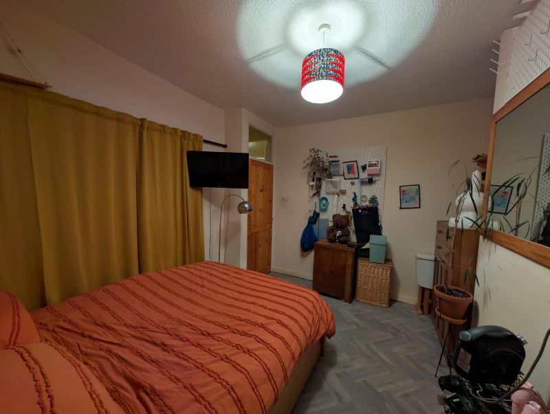Room Atlas Gardens in Greater London