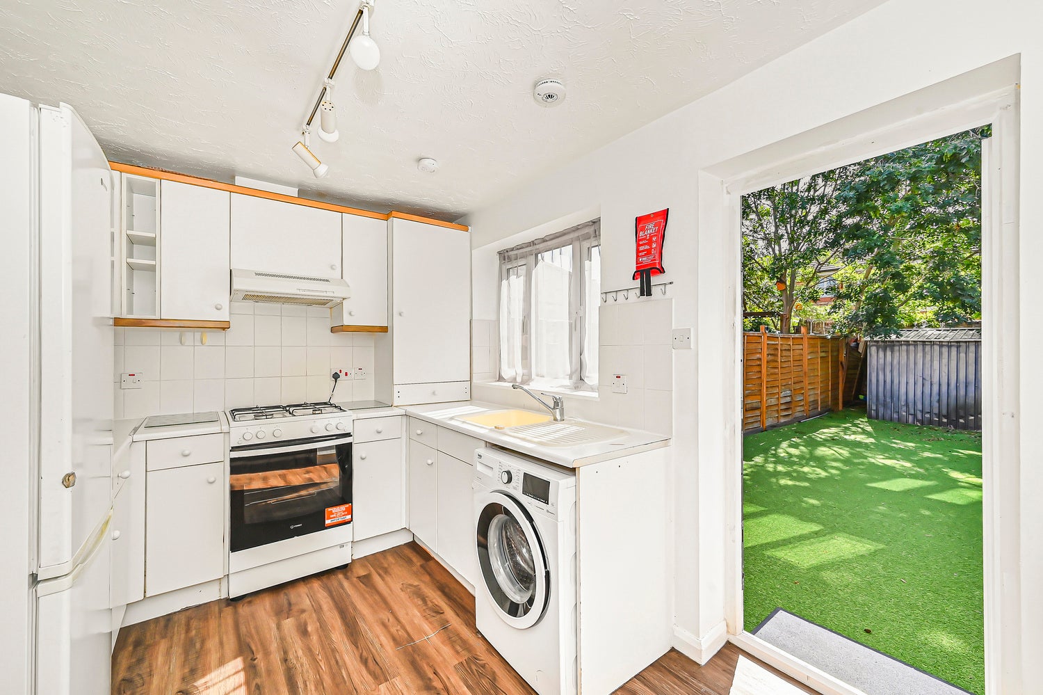 House Widgeon Close in Greater London