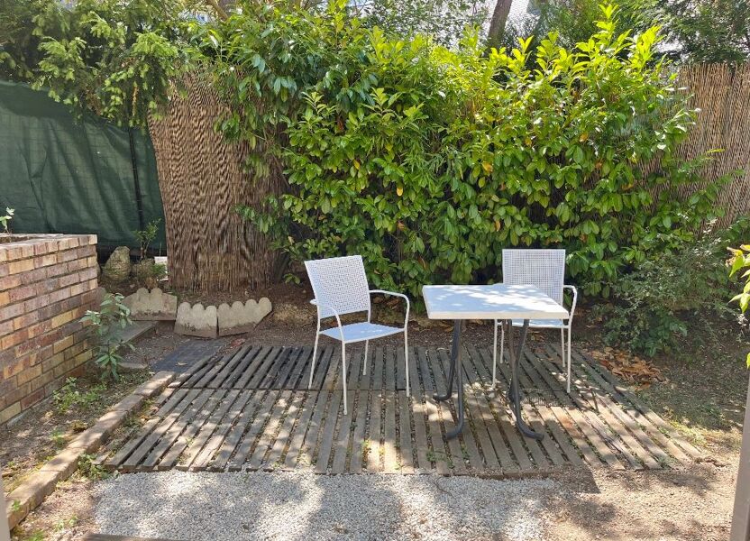 Flat Avenue Fourcault de Pavant in Versailles