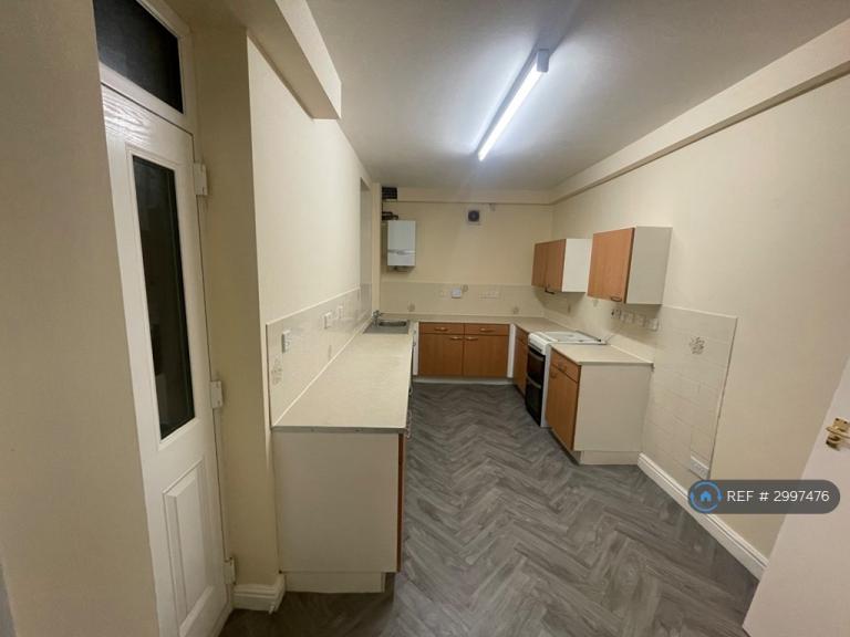 House Back Hilden Street West in Farnworth