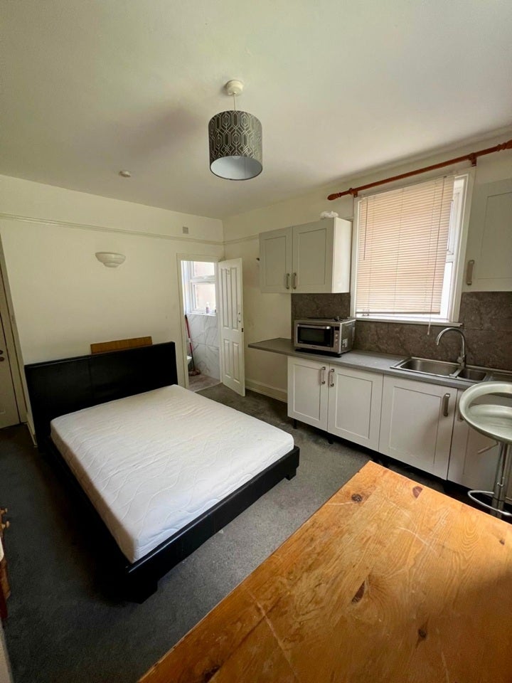 Room Willingdon Road in Greater London