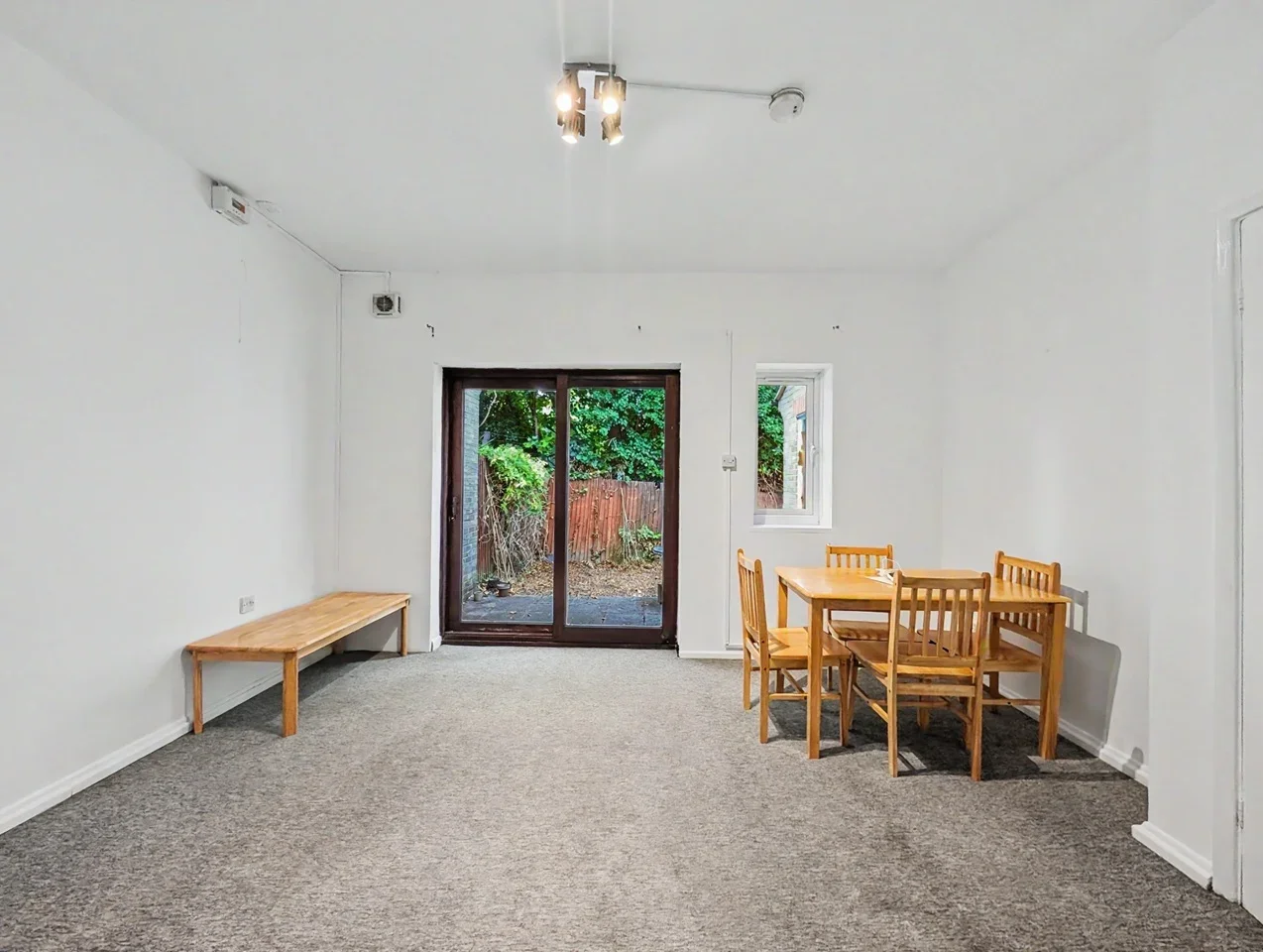 House Cedar Place in Greater London