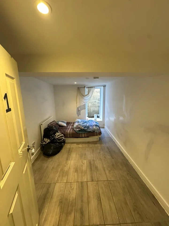 Room Brayards Road in Greater London