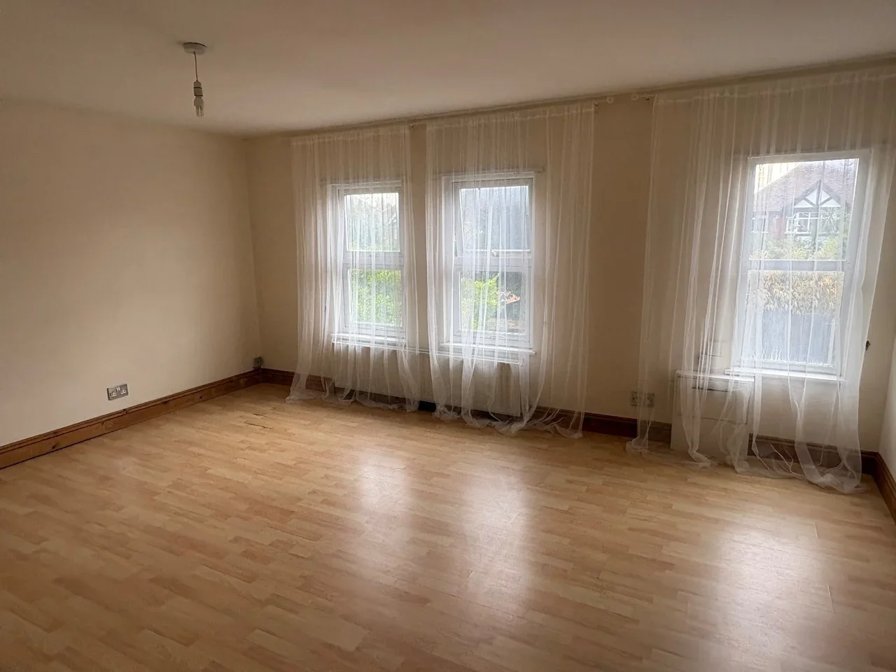 Flat Terrace Road in Elmbridge