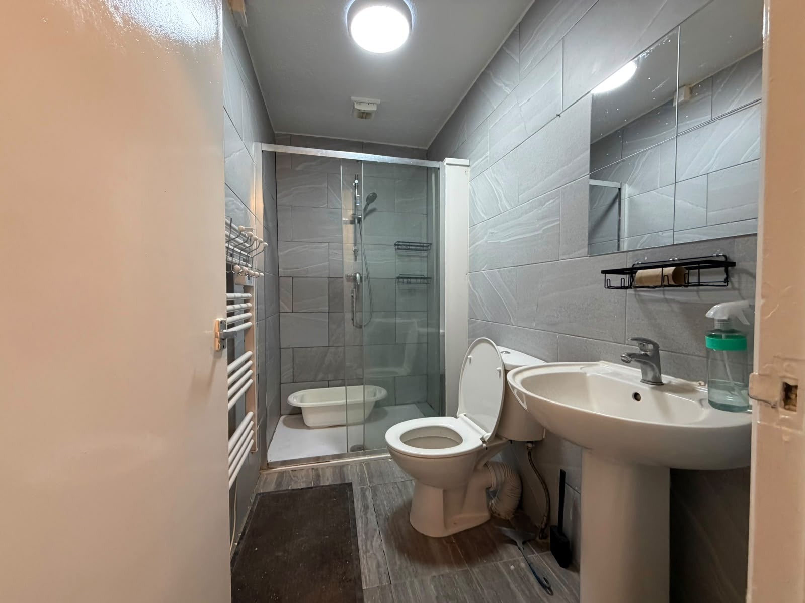 Flat Mansfield Road in Greater London