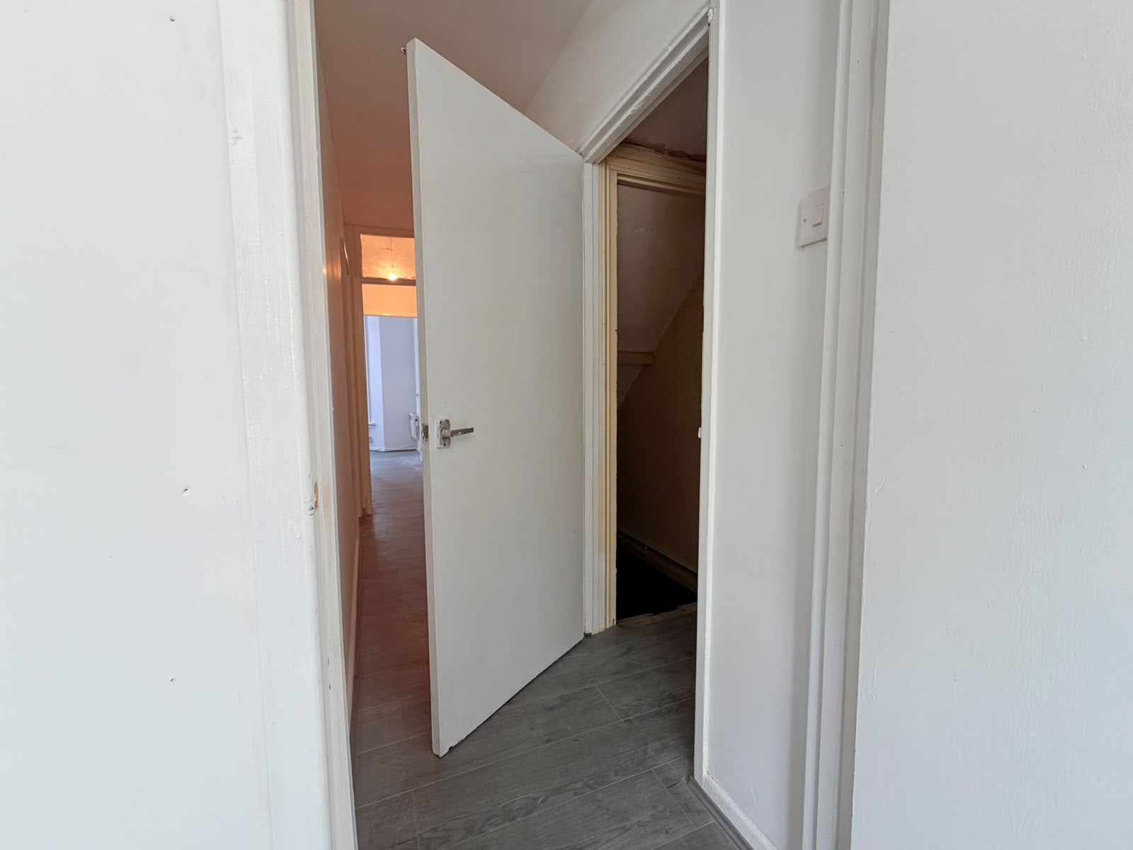 Flat Mansfield Road in Greater London