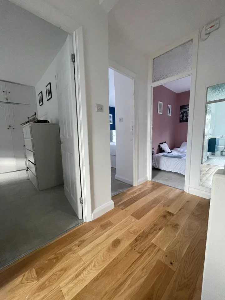 Room Claremont Road in Greater London