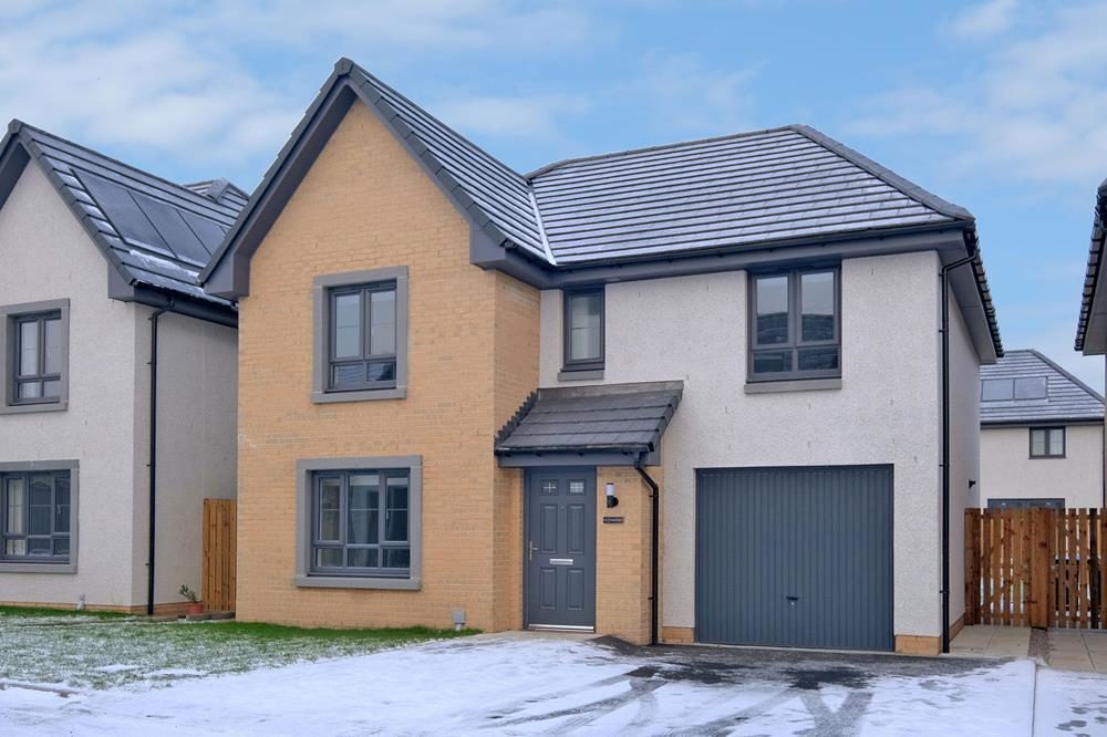 House Burnett Drive in Aberdeen City