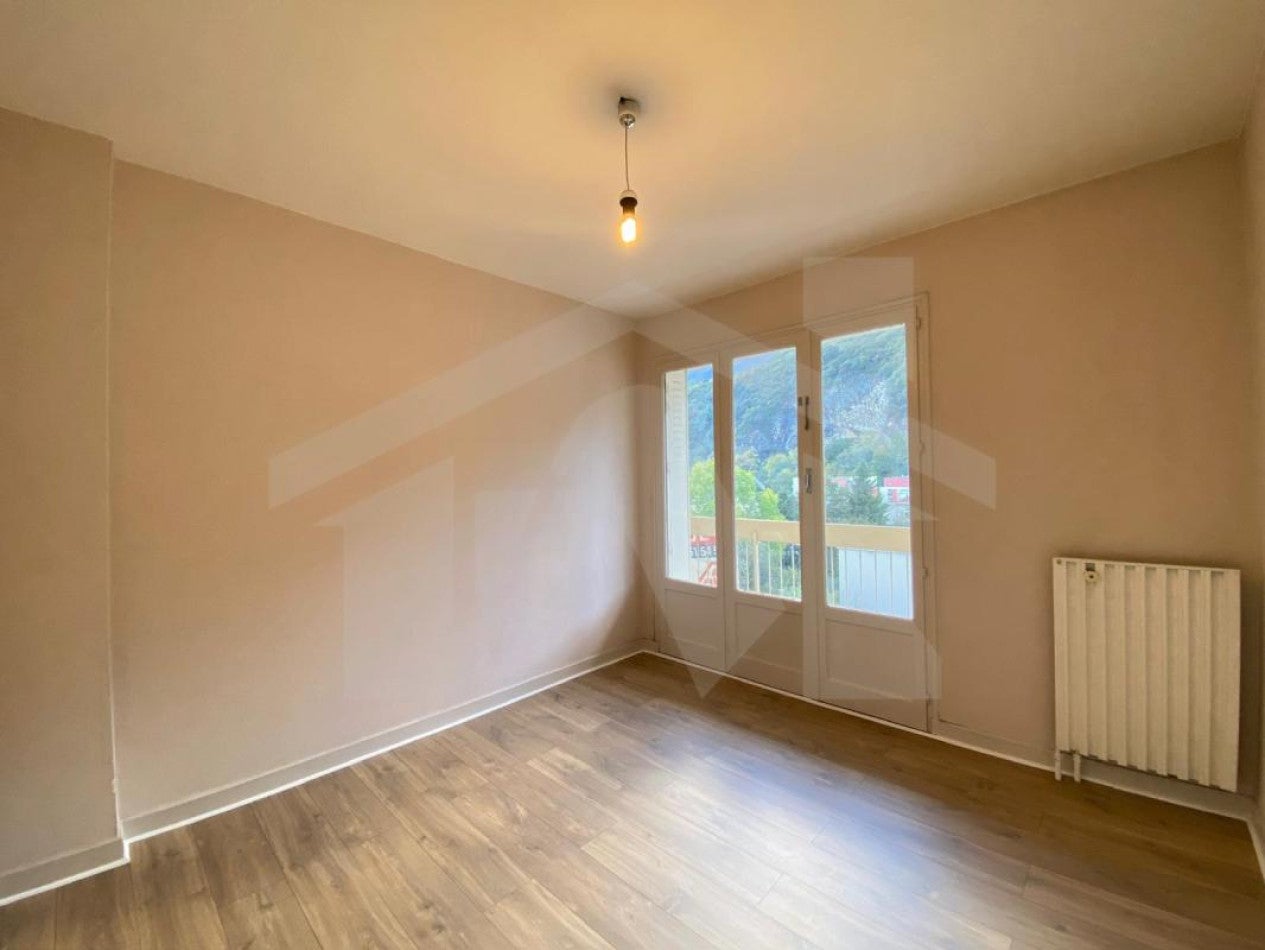 Flat Rue Lafontaine in Seyssinet-Pariset
