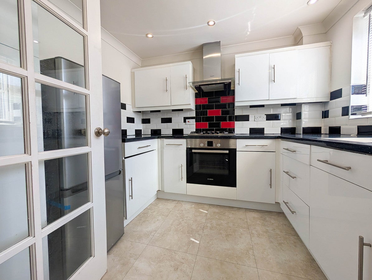 House Troon Close in Greater London
