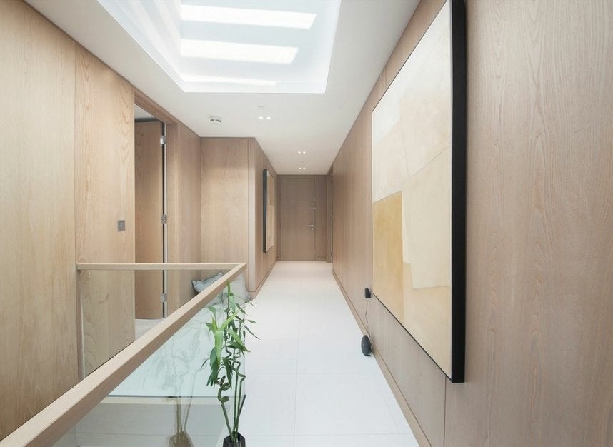 Flat Water Lane in City of London