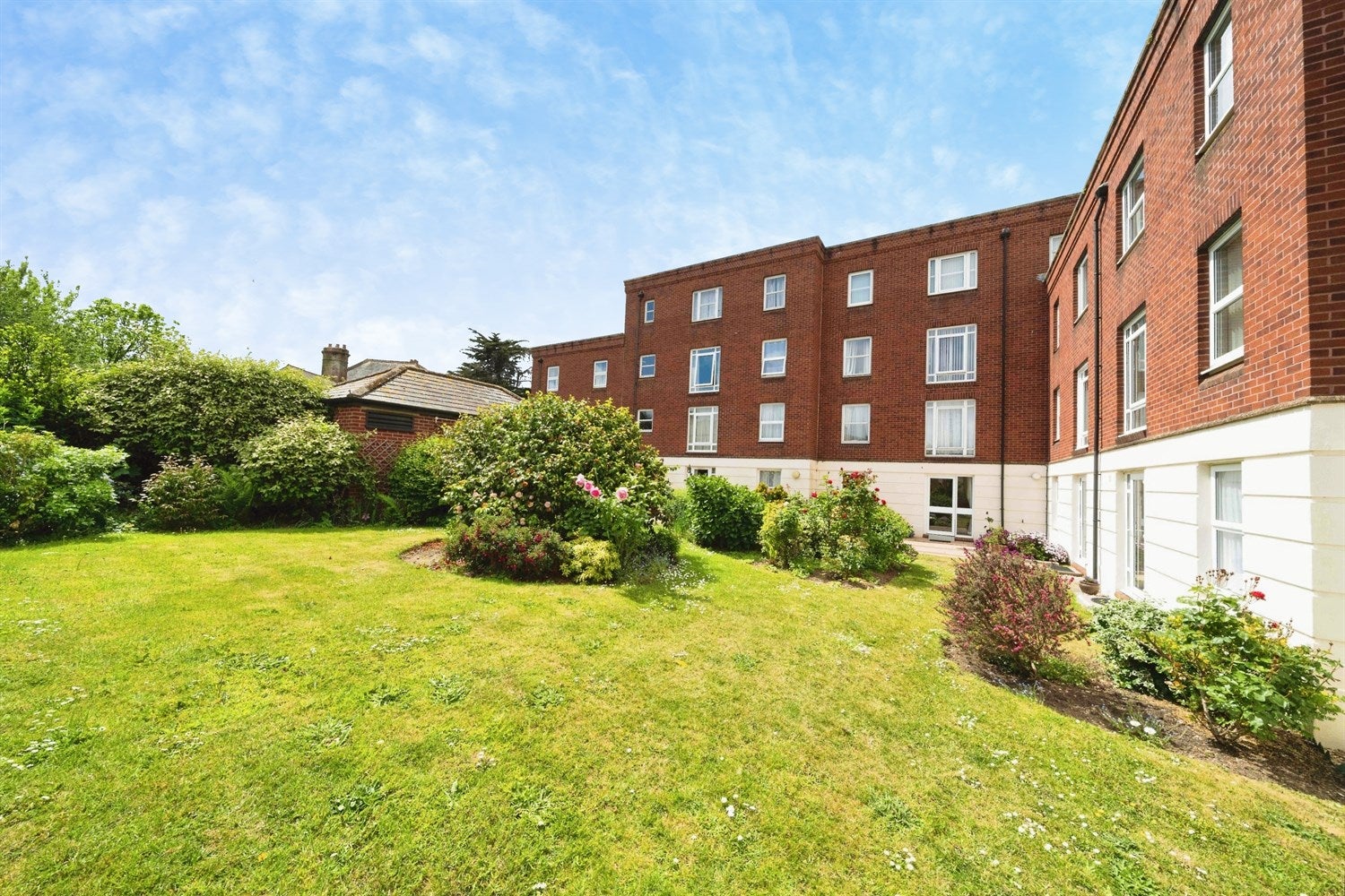 Flat Alphington Road in Exeter