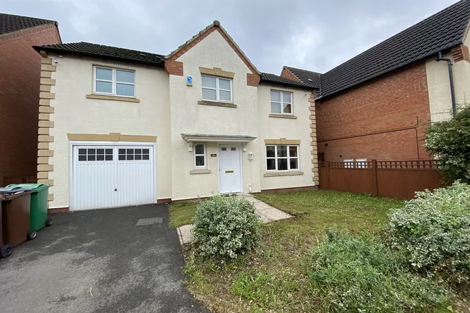 House Tom Blower Close in Nottingham