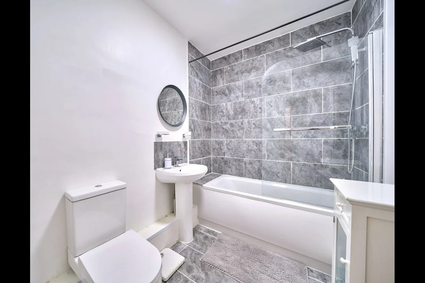 Room Upper Selsdon Road in Greater London