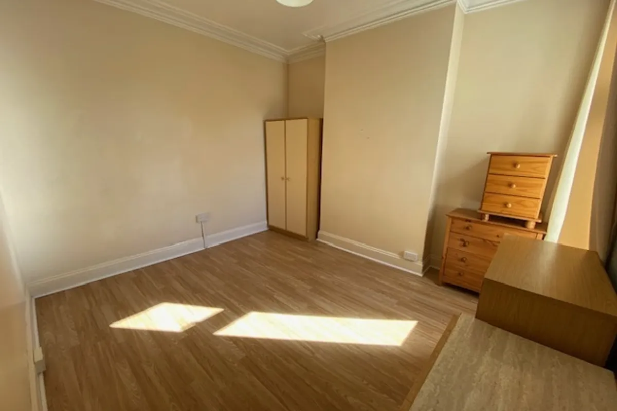 Flat Whitchurch Road in Cardiff