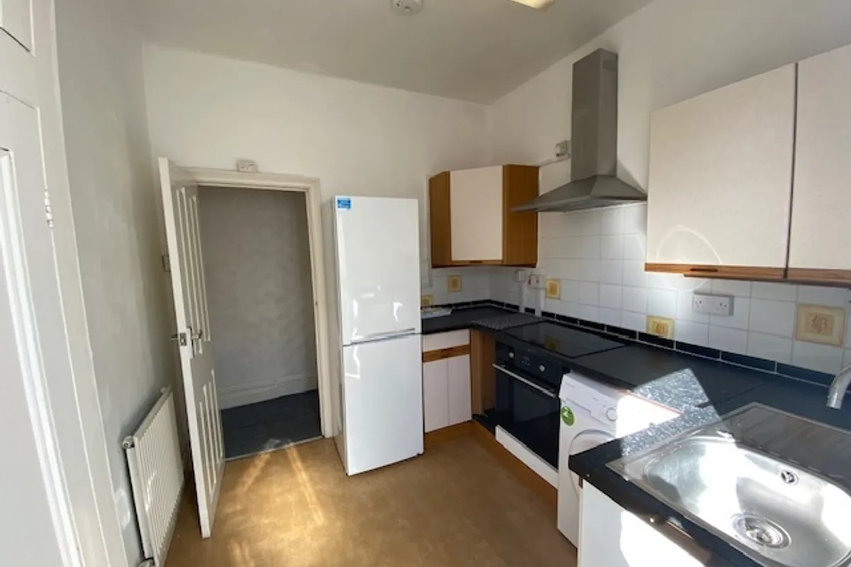 Flat Whitchurch Road in Cardiff
