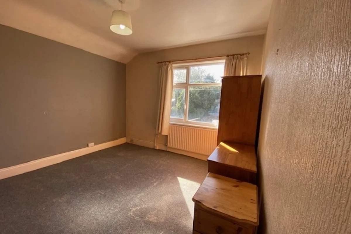 Flat Whitchurch Road in Cardiff