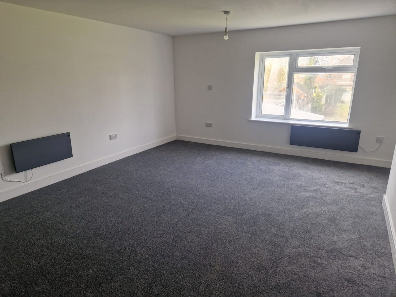Flat Liverpool Road in Salford
