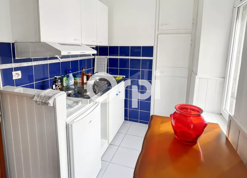 Room Place de Lorraine in Boulogne-sur-Mer