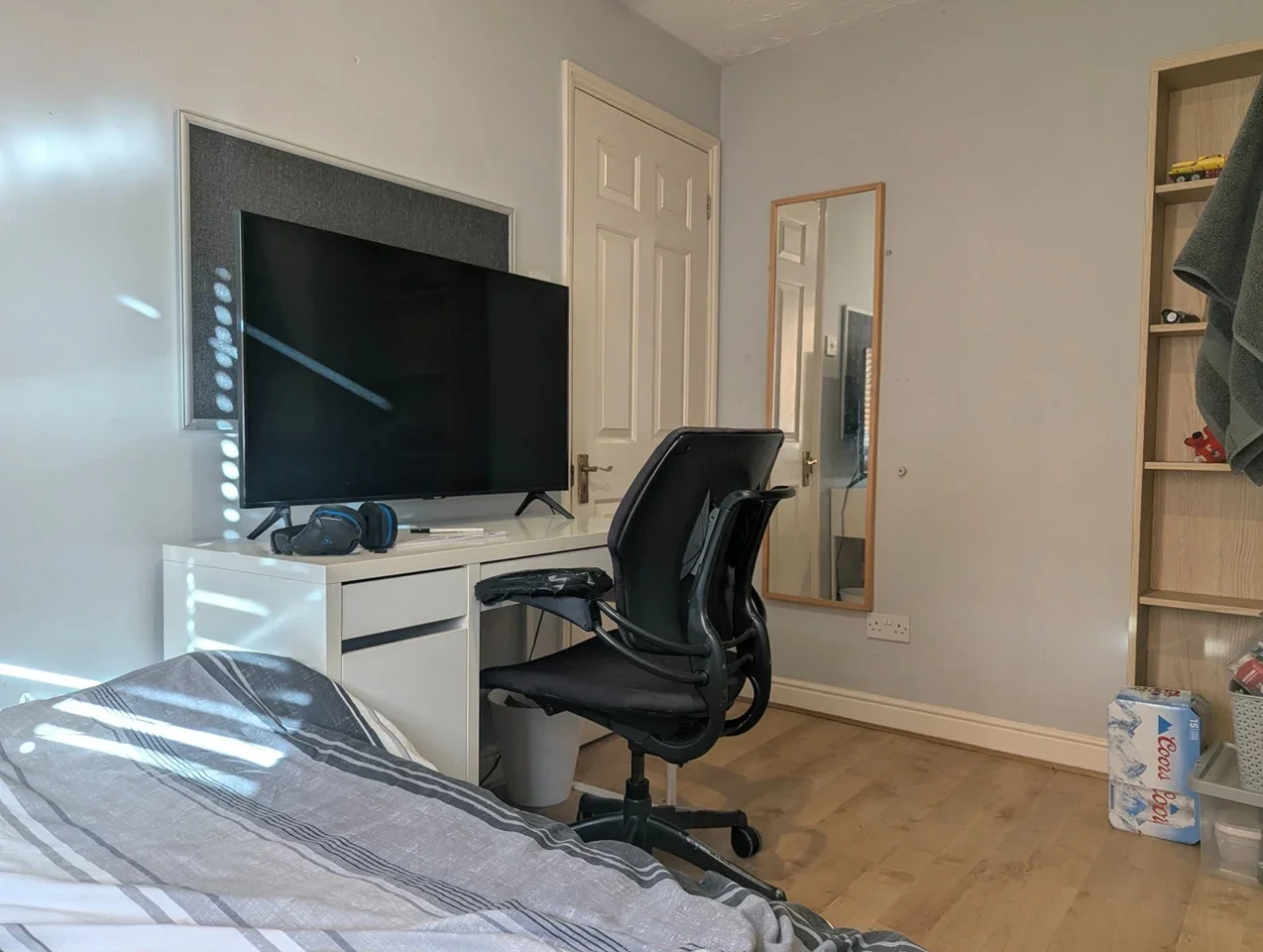 Room Nightingale Shott in Borough of Runnymede