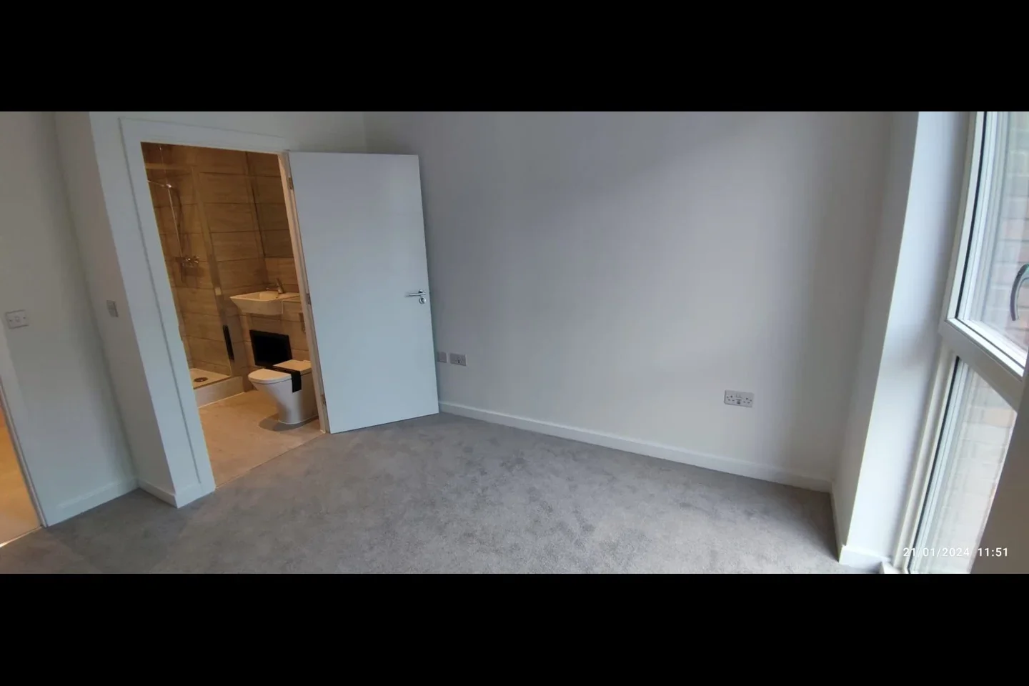 Flat Frogley Park in Greater London