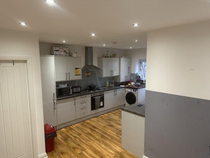 Room Harlech Street in Liverpool
