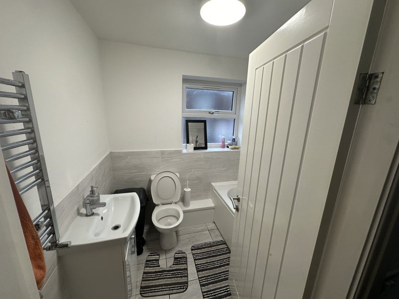 Room Harlech Street in Liverpool