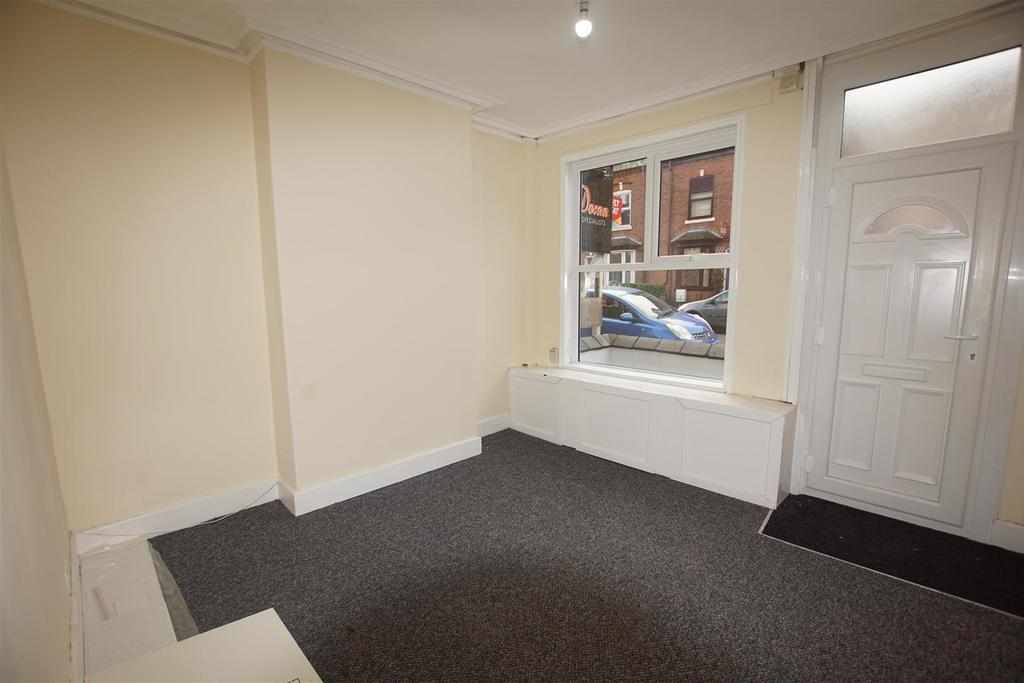 Flat Tiverton Road in Birmingham