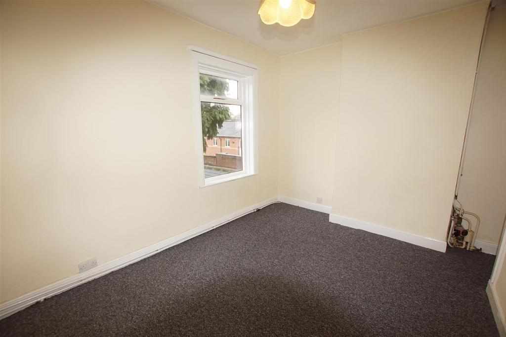 Flat Tiverton Road in Birmingham