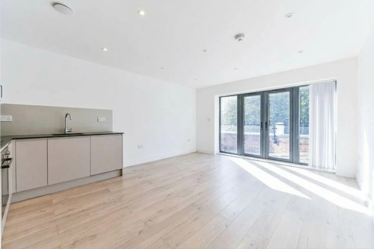 Flat More Close in Greater London