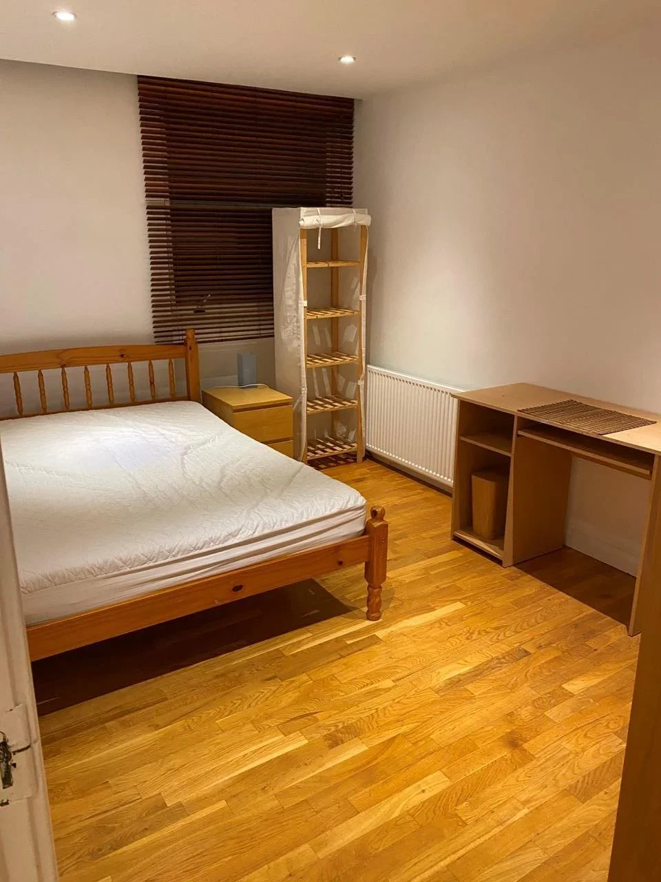 Flat Fenwick Place in Greater London