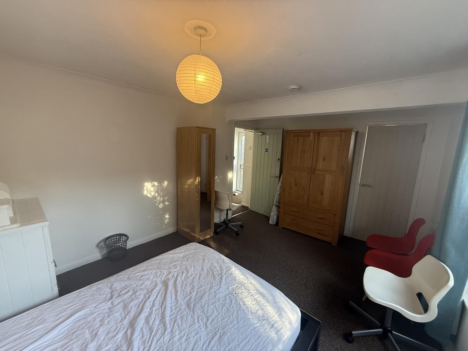 Room Sapphire Crescent in Worcester