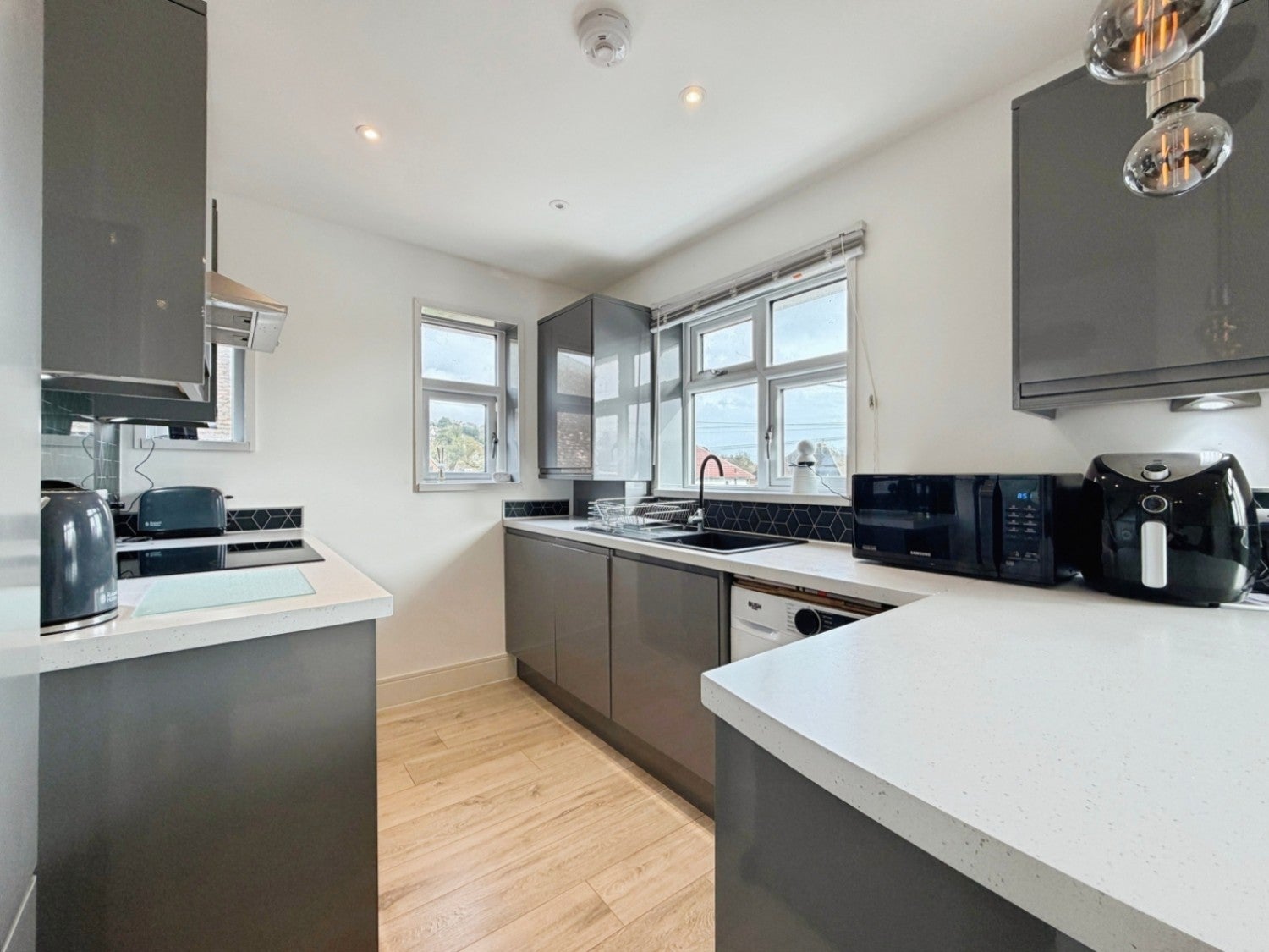 Flat Orchard Valley in Folkestone and Hythe District