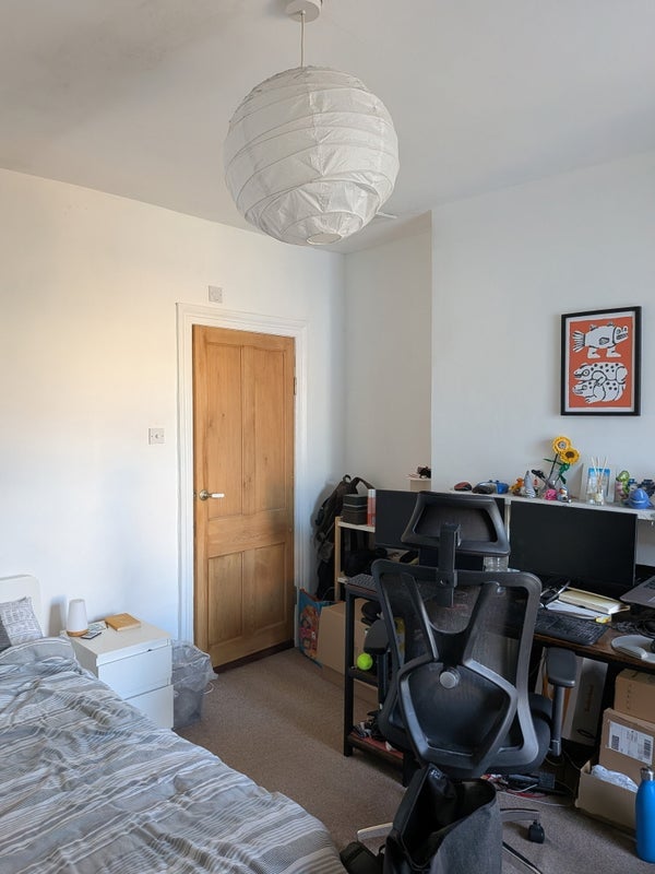 Room Webb Street in Bristol