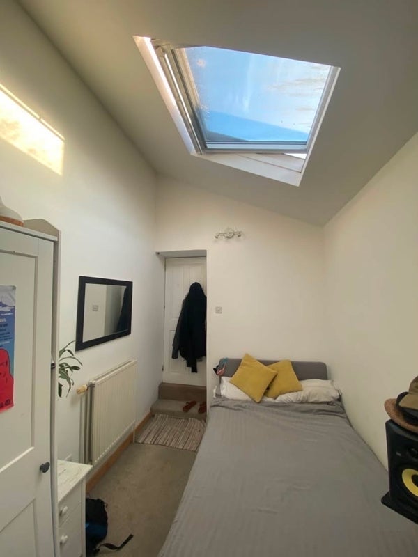 Room Webb Street in Bristol