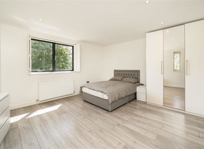 House Mowbray Road in Greater London