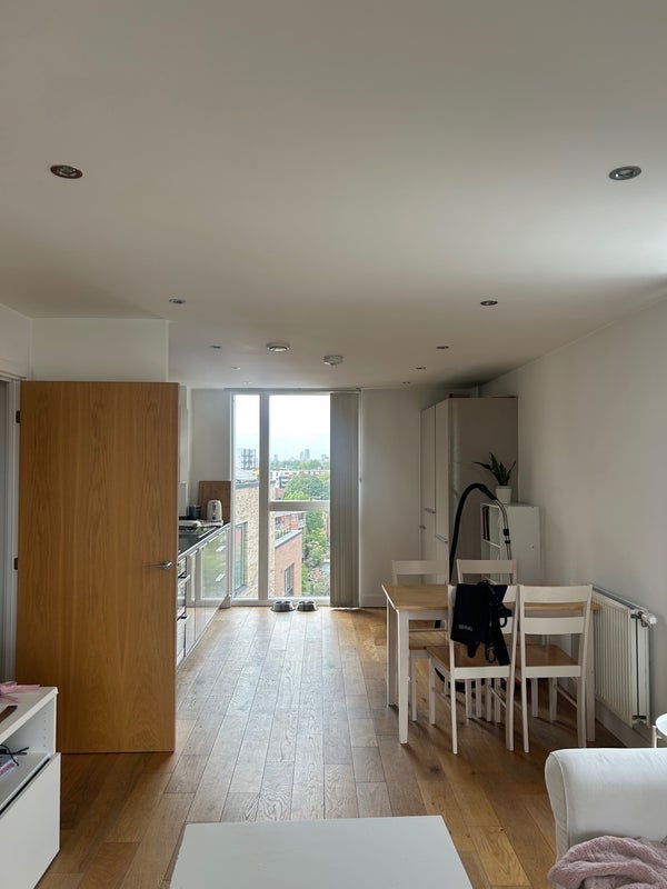 Room Whiston Road in Greater London