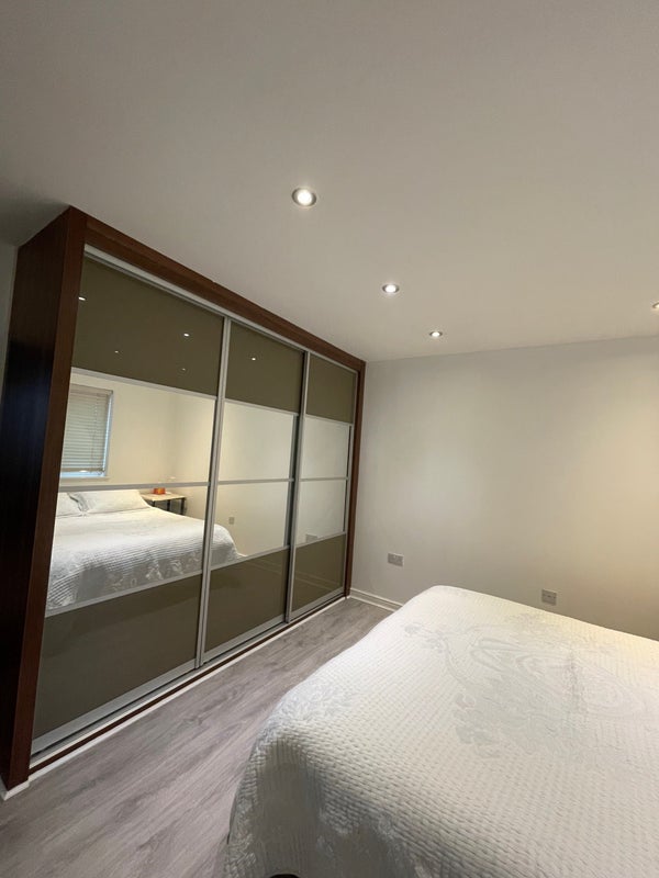 Room John Hall Close in Bristol