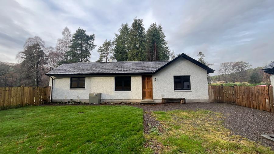 House Inchmarlo Road in Banchory