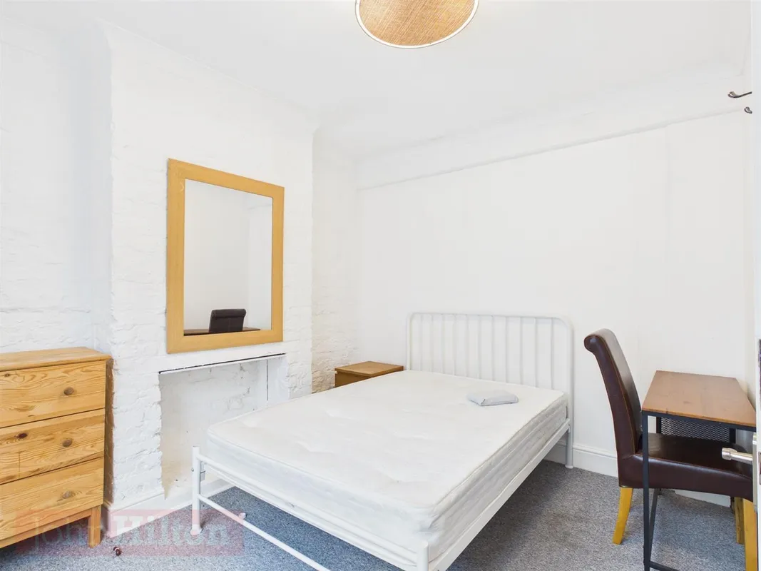 Room Islingword Street in Brighton