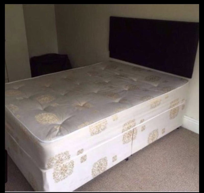 Room Princes Avenue in Greater London