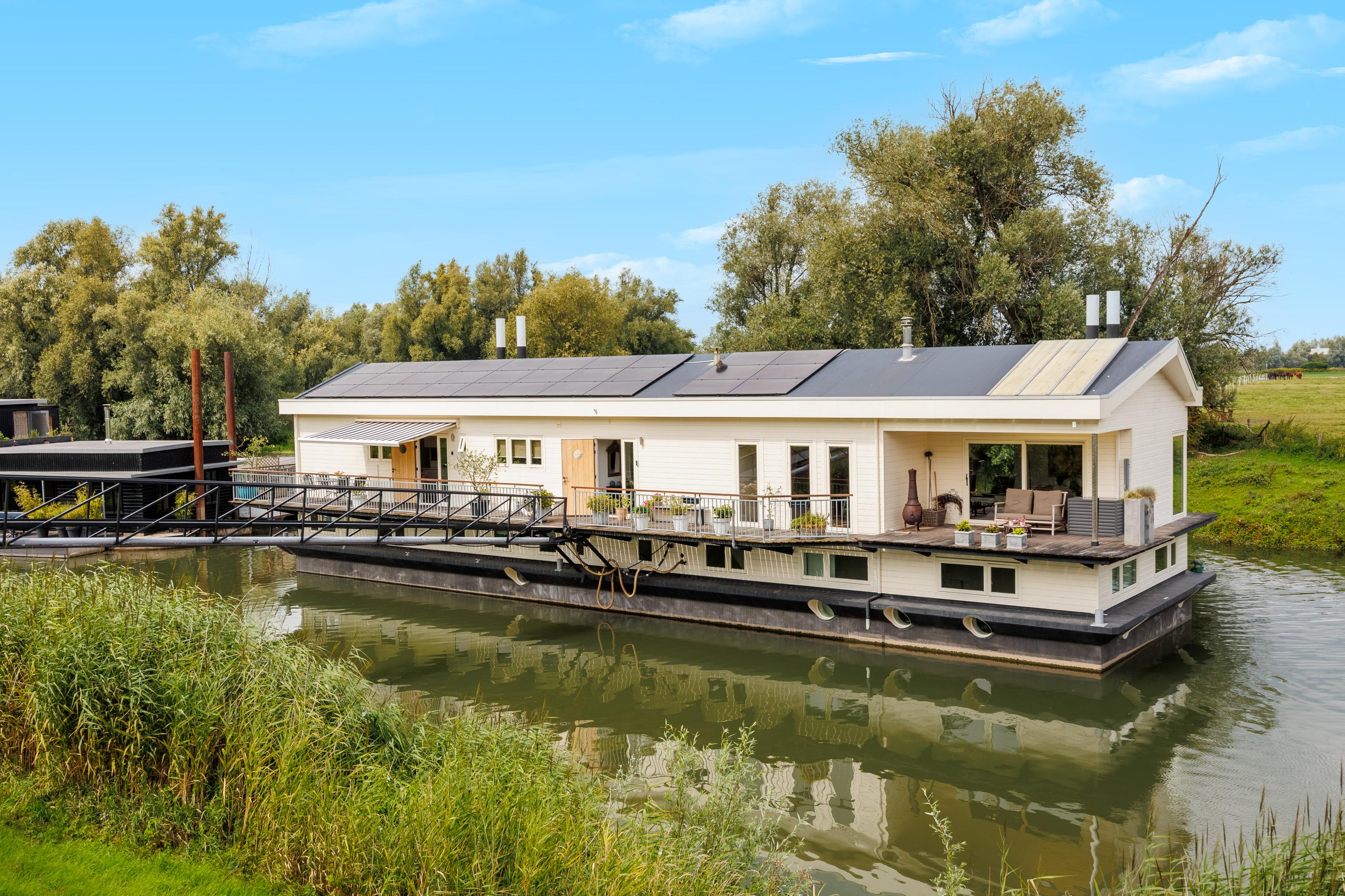 Appartement Strangkade 24 in Beneden-Leeuwen