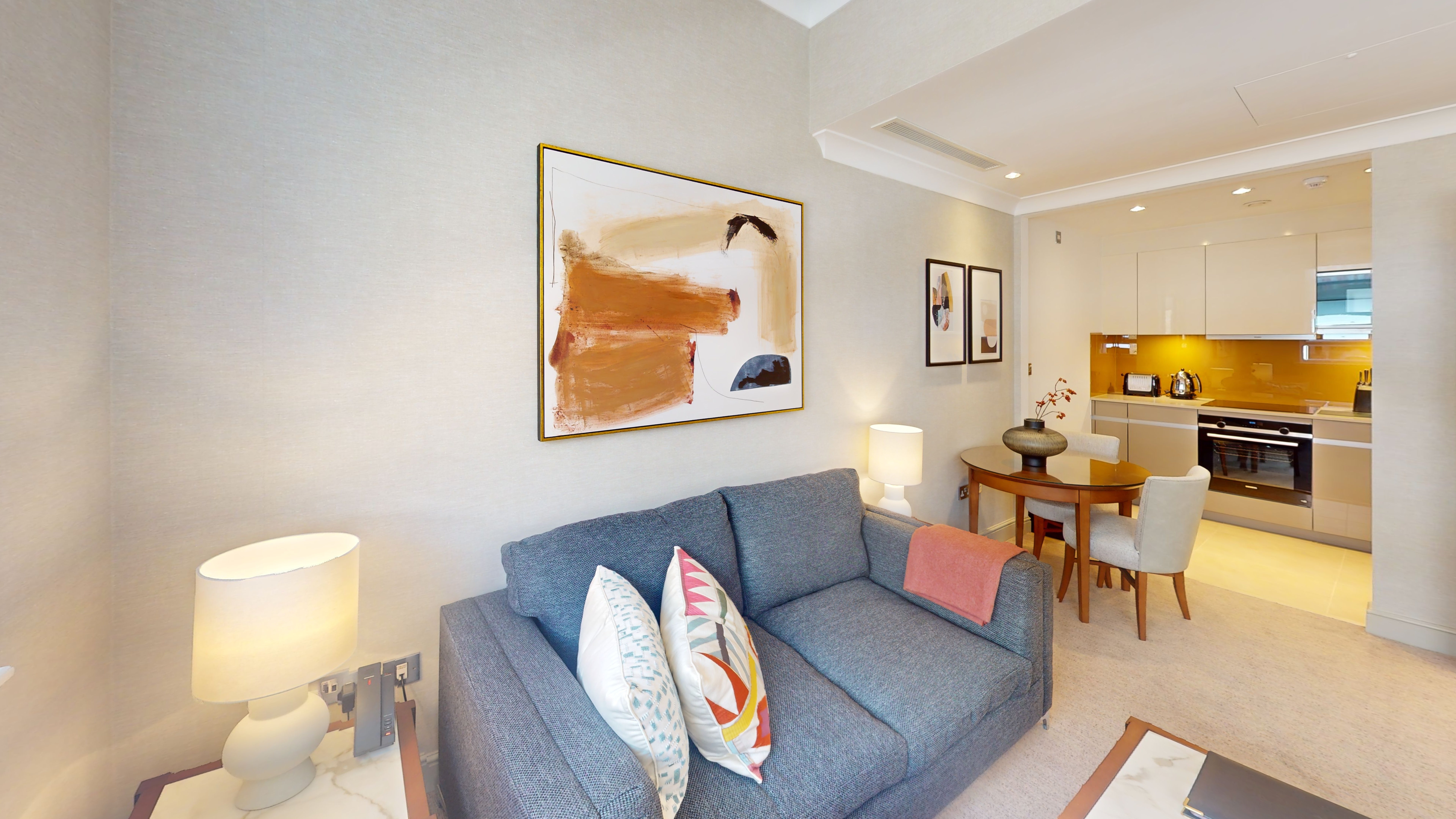 Flat Watling Street in City of London