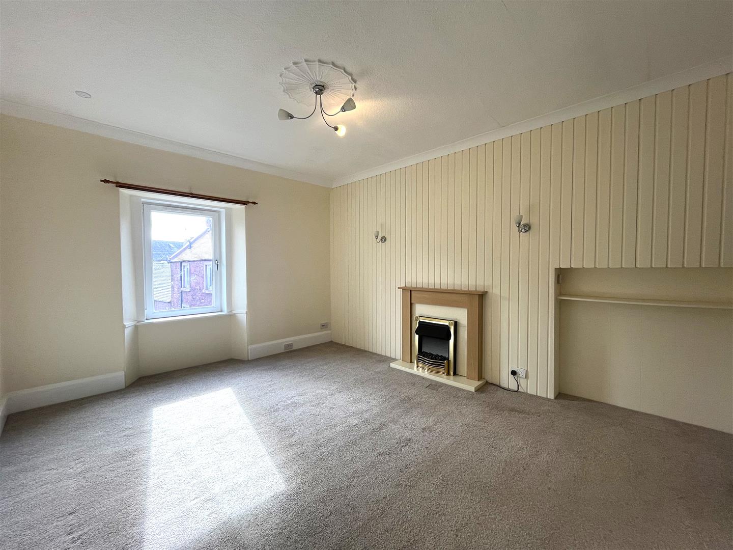Flat Causeway End in Coupar Angus