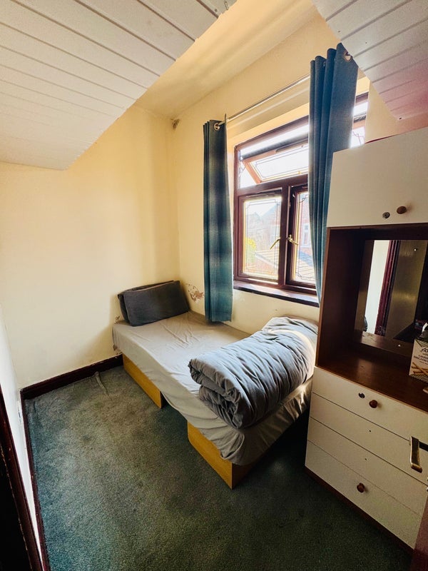 Room Powell Street in Manchester