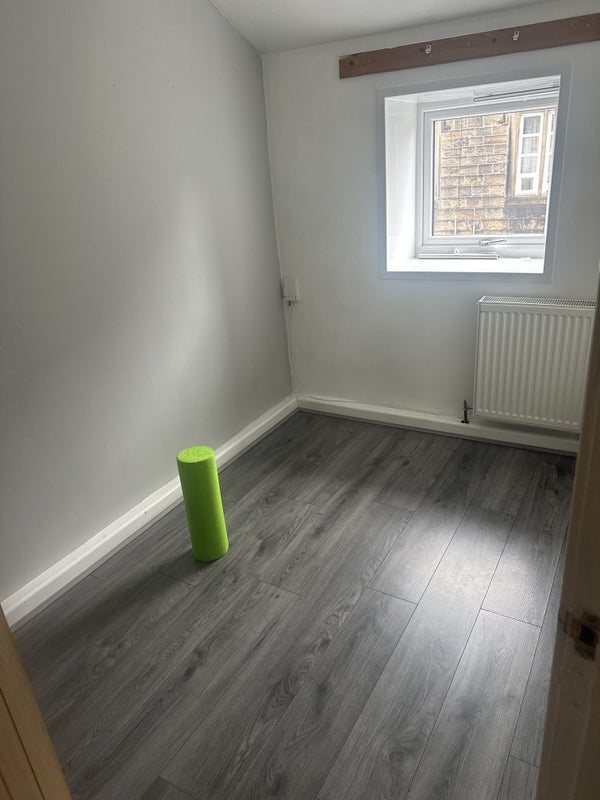 Room Halifax Road in Borough of Pendle