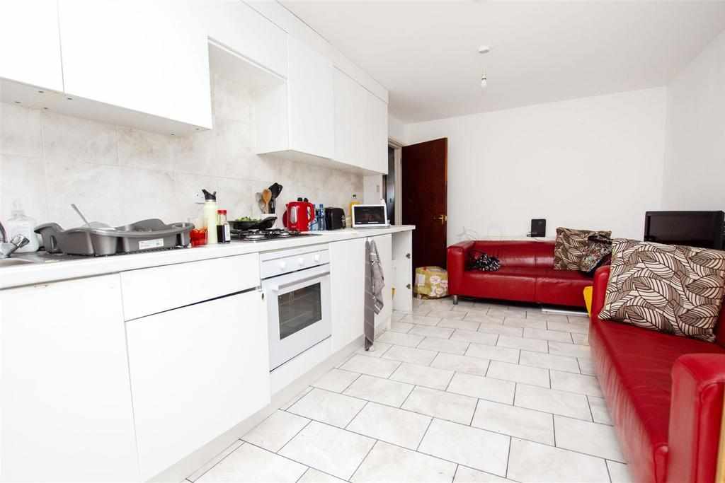 Flat Bartley Mews in Birmingham