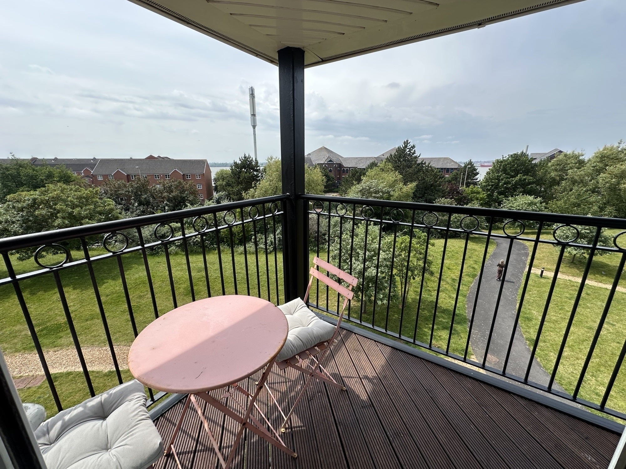 Flat Ellerman Road in Liverpool