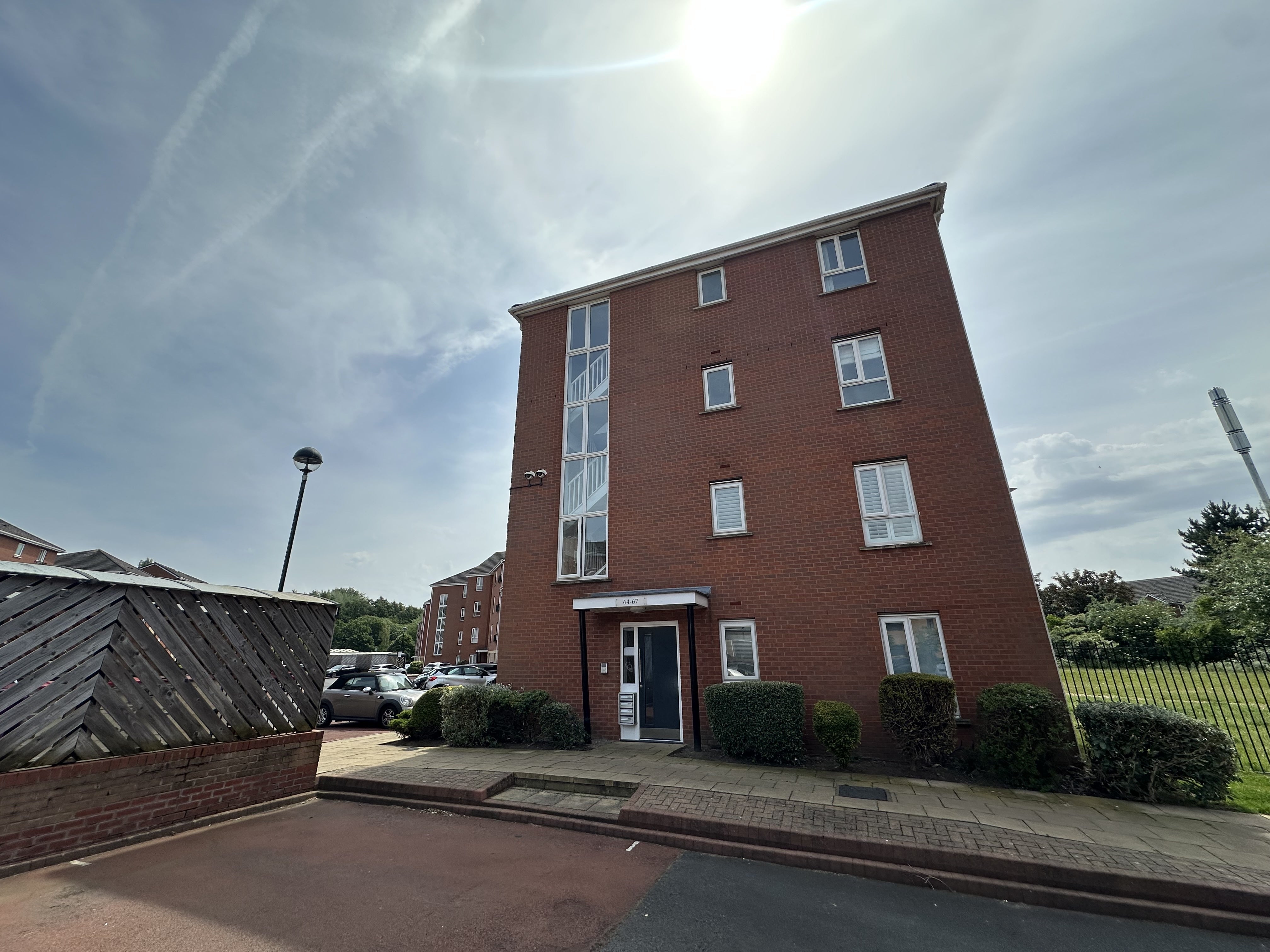 Flat Ellerman Road in Liverpool